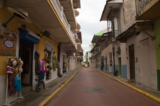 Panama with kids - Walking around Casco Viejo in Panama City
