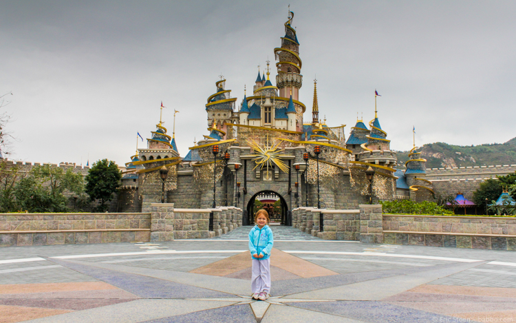 Hong Kong with Kids - Hong Kong Disneyland was fairly empty