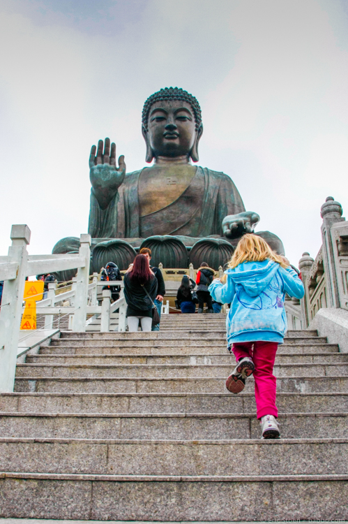 Hong Kong with Kids - Running up to the Tian Tan Buddha