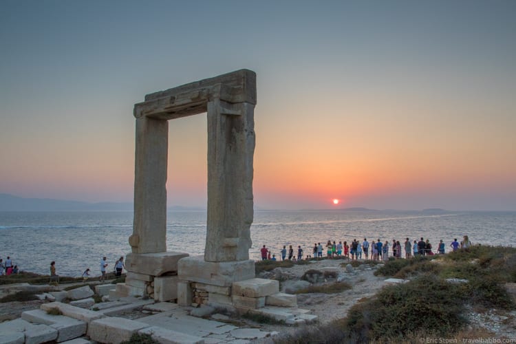 Greece with Kids: Sunset at the Temple of Apollo in Naxos