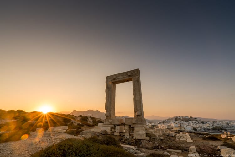 Greece with kids: The Portara of Naxos at sunrise