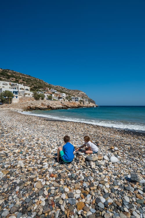 Greece with kids: Building a rock fort at Lionas Beach