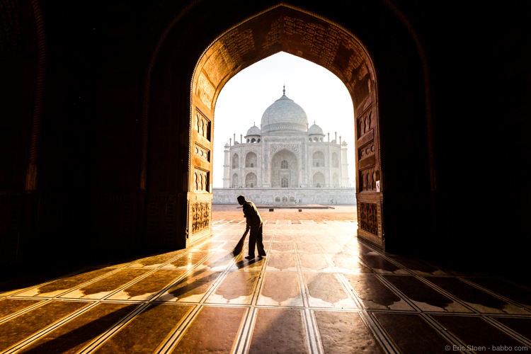 Wake up early in India" Early morning at the Taj Mahal