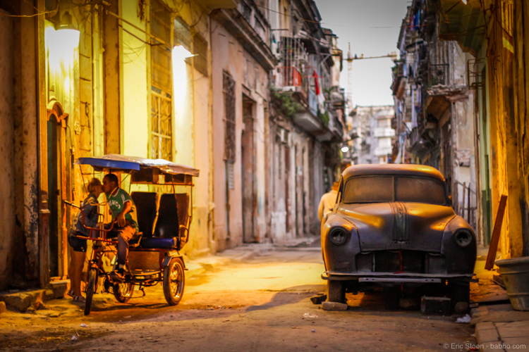 Wake up early: An early morning kiss in Havana