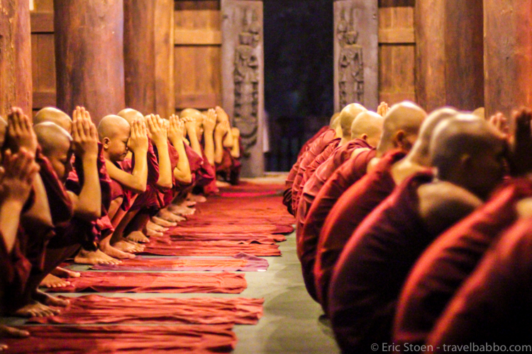 Places to go in Myanmar: Prayer ceremony at Shwe Kyin