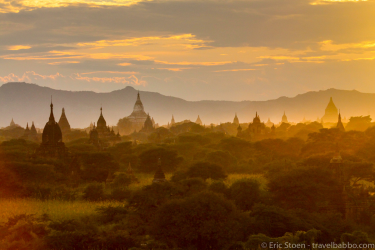 Places to see in Burma: Bagan. Sunset from atop Bulei Thee Pagoda 