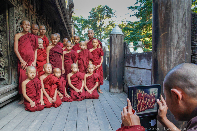 Places to visit in Burma: A group portrait at Shwenandaw Monastery