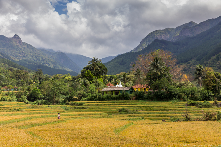 Places to go in Sri Lanka: We hiked into this perfect little valley and the village of Maddeala. 
