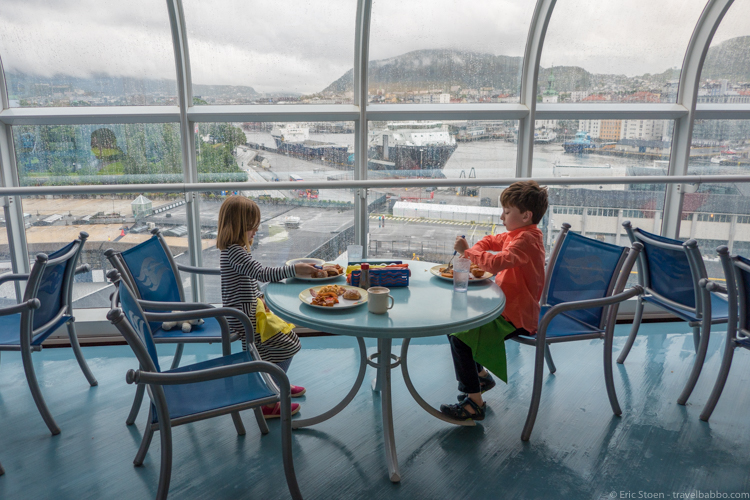 Disney cruises - Eating breakfast outside on a cold, rainy morning