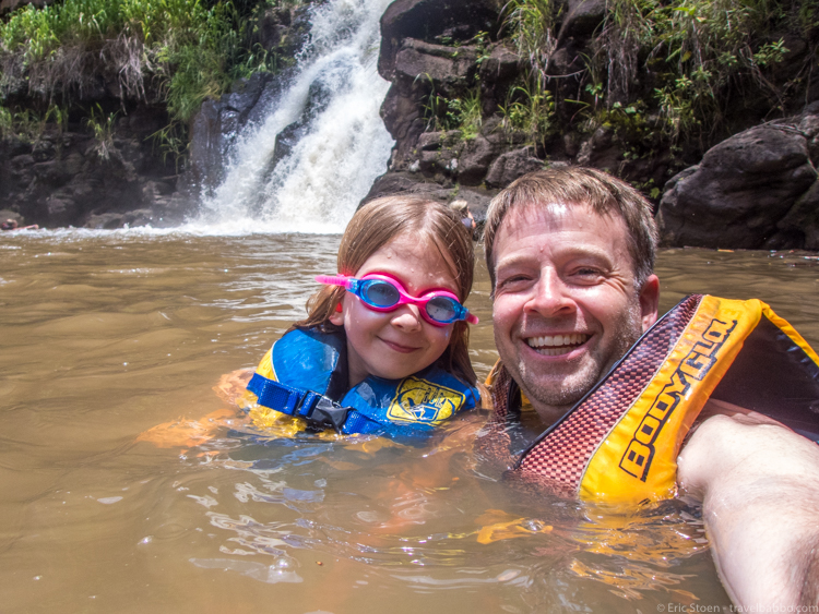 Hawaii with kids - Waimea Valley waterfall