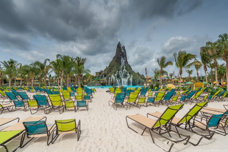 Volcano Bay: Beach chairs with Krakatau Volcano in the distance