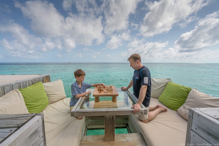 Six Senses Laamu - Playing chess on our deck