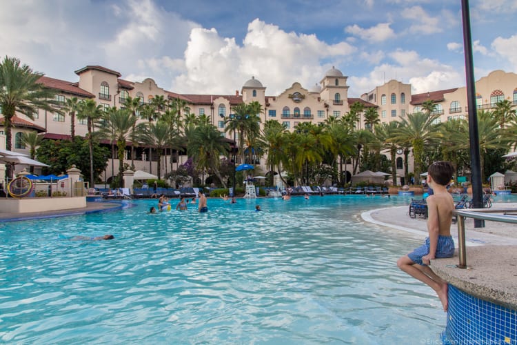 Universal Orlando Tips - The pool at the Hard Rock Hotel