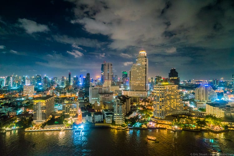Bangkok layover - Bangkok at night, as seen from my room at the Peninsula