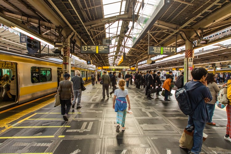 Tokyo with kids - Walking through Shinjuku Station - the busiest railway station in the world