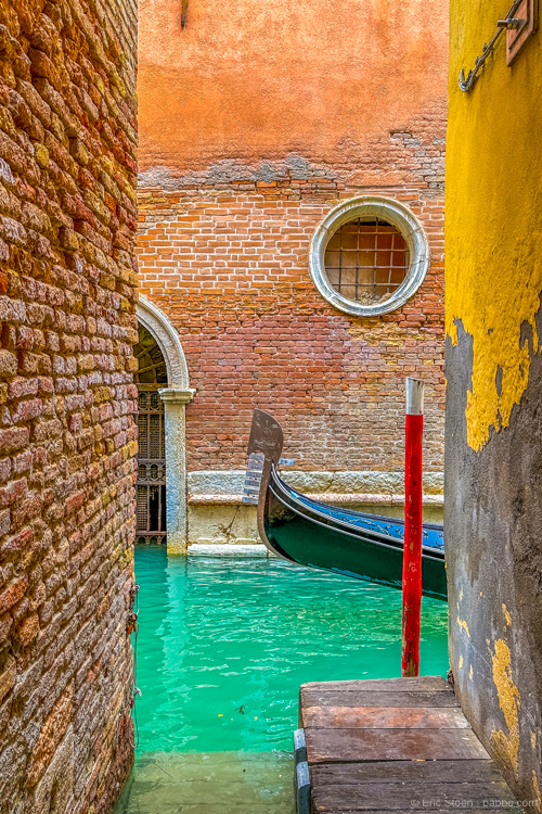 Best cities: Dead ends in Venice are magical! Follow every alleyway! 