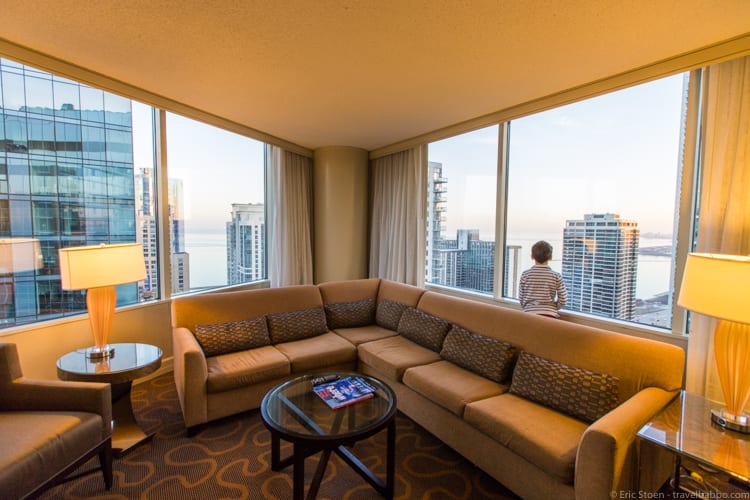 Chicago with kids: Checking out the living room of our connecting suite 