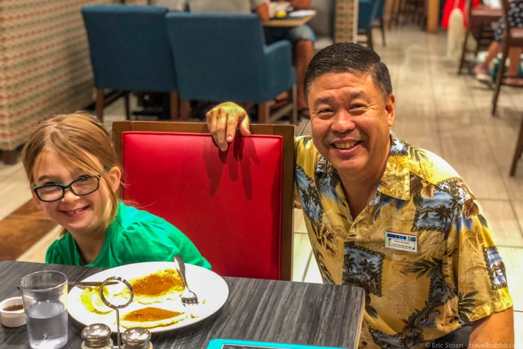 Holiday Inn Express Waikiki: Guy with my shy daughter!