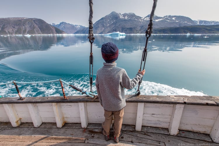 Greenland with kids - On the boat to Itilleq