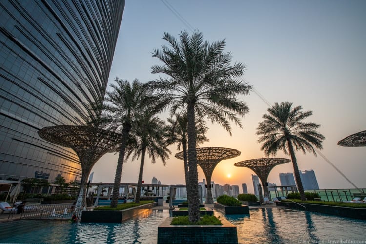 Around the world - The pool at the Rosewood Abu Dhabi