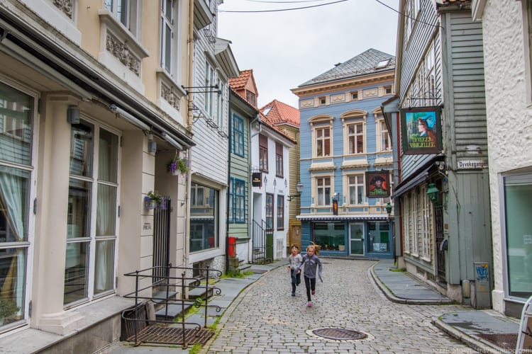 Ancestry DNA Family Travel - Running through Bergen, Norway