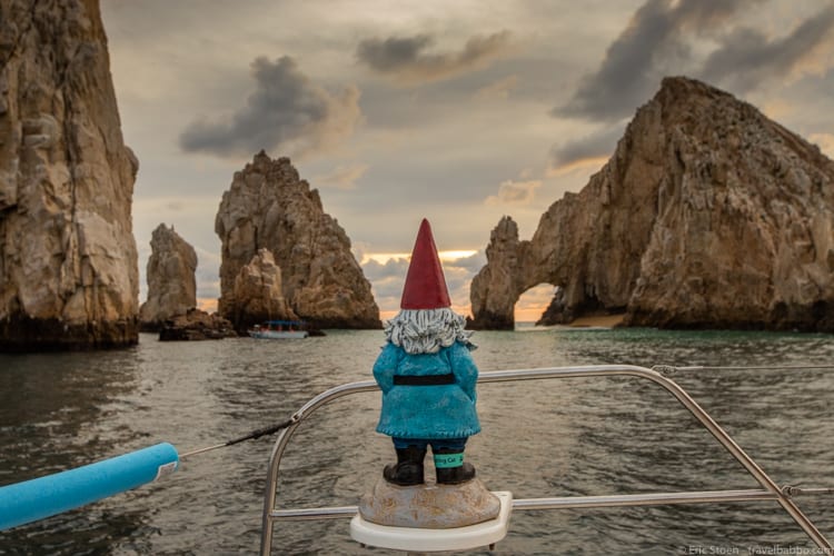 Cabo with kids - Sailing past the Land's End arch at sunset with the Roaming Gnome
