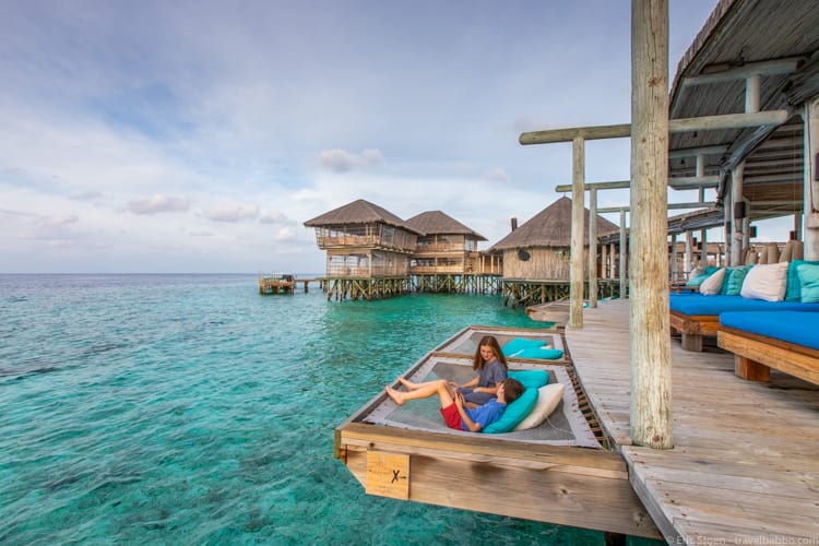 Maldives with kids - Relaxing in the hammocks at Chill Bar