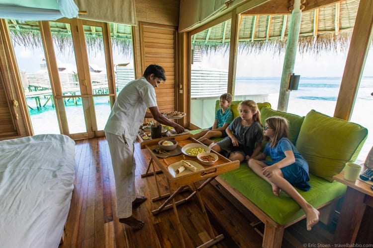 Maldives with kids - Room service being delivered