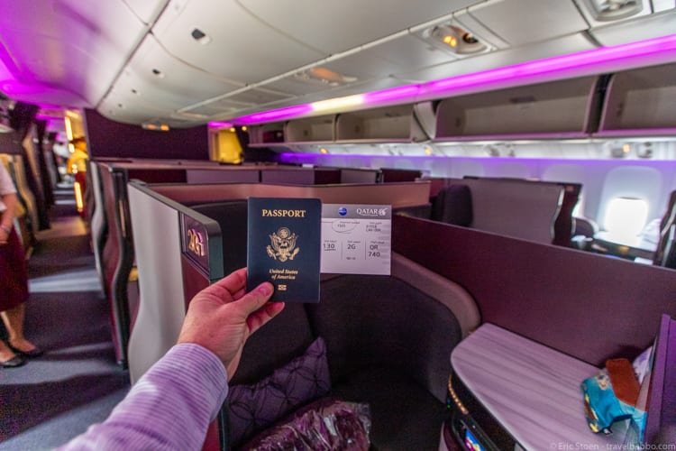 Qatar Airways Qsuite - Boarding Qatar Airways 740 in Los Angeles