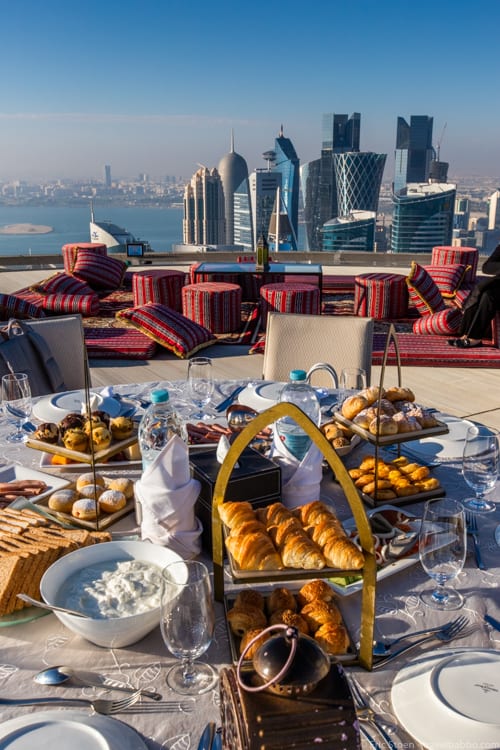 Things to do in Qatar - Breakfast on the helipad of the Shangri-La Doha 