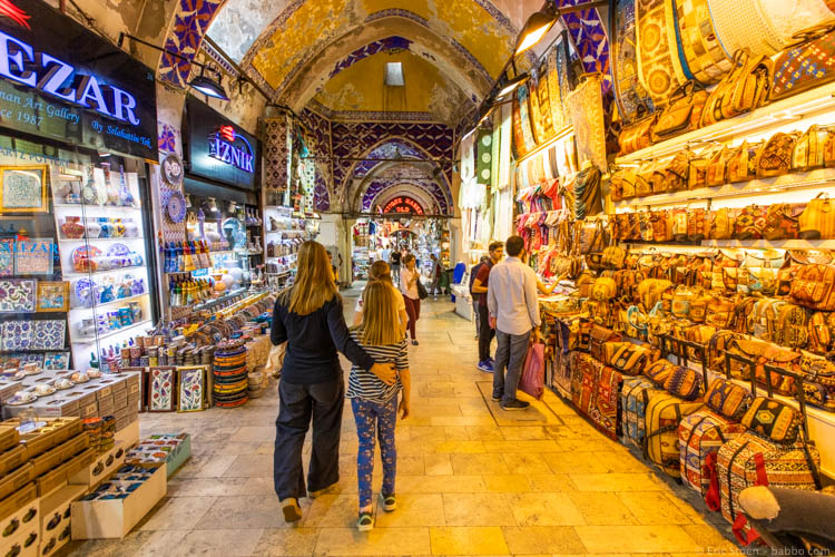 Istanbul with Kids - In the uninteresting Grand Bazaar