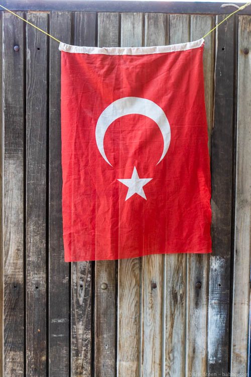 Istanbul with Kids - Turkish flag