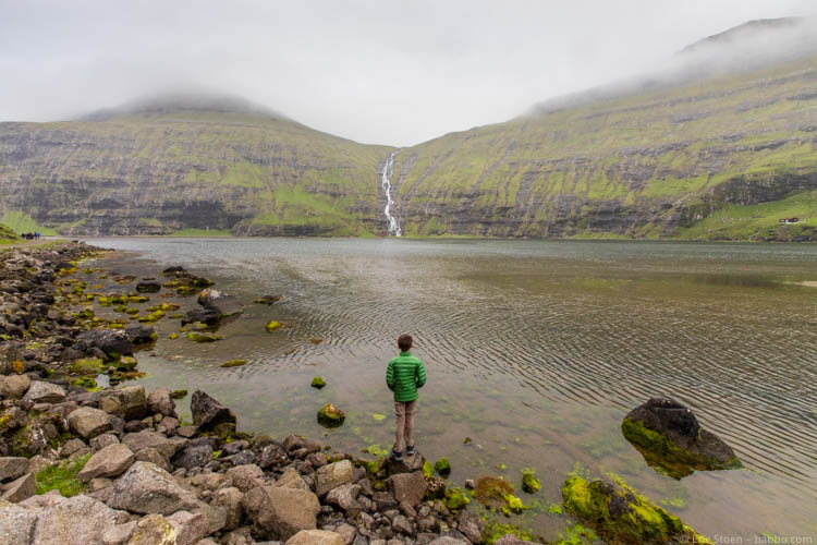 Faroe Islands - At the lake