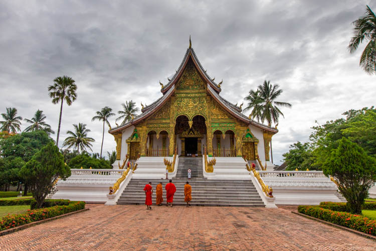 Asian countries - Laos - The home of the Prabang Buddha 