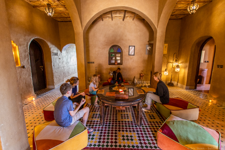 Morocco with Kids - Welcome tea at Ksar El Kabbaba