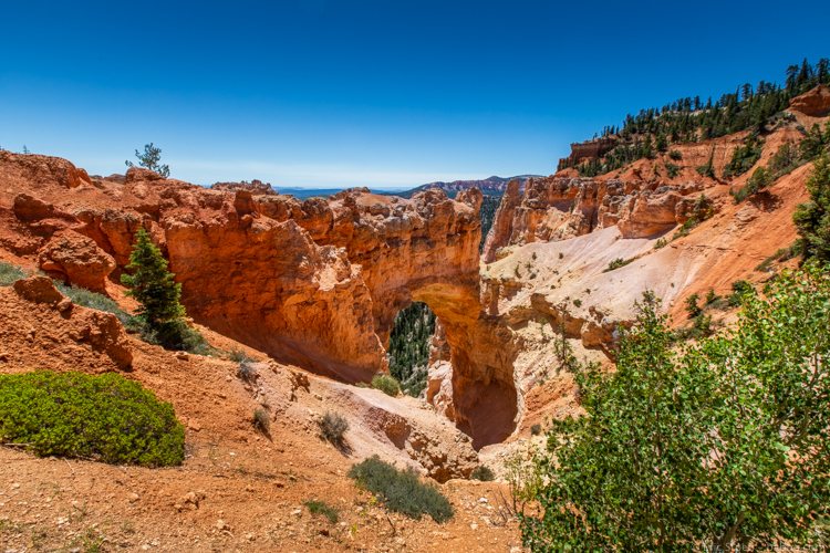 SW USA Road Trip Planner - The Natural Bridge at Bryce Canyon