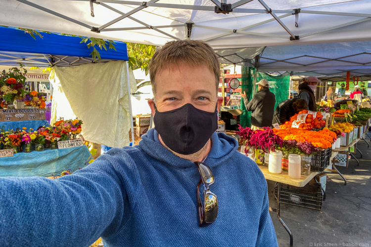 Best Christmas Presents - At the farmer's market in my Hedley & Bennett face mask