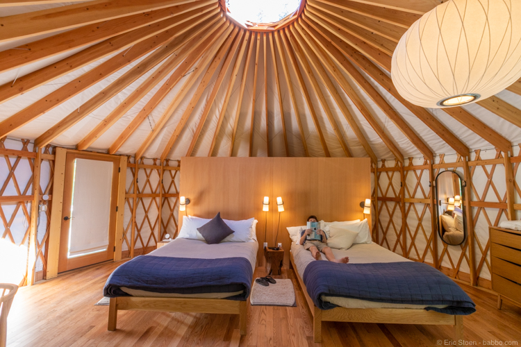 Colorado road trip - Inside our yurt