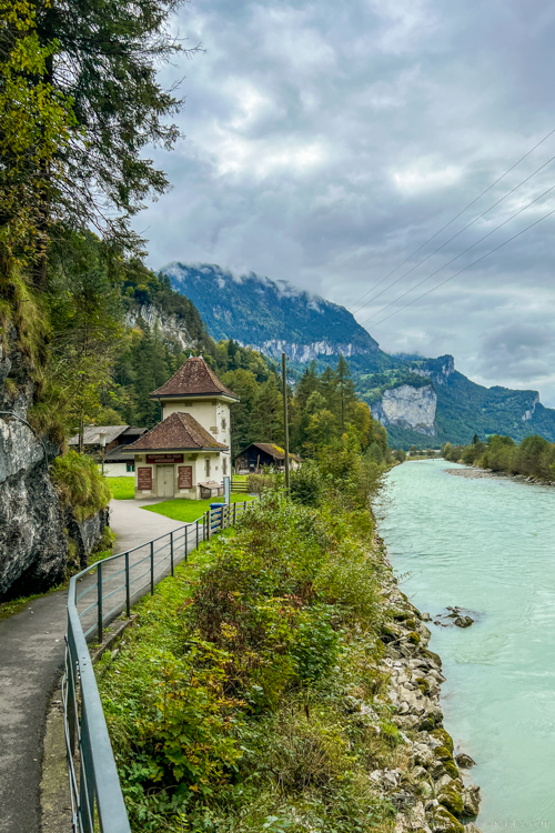 Swiss hiking: Exiting the Aare Gorge in Meiringen