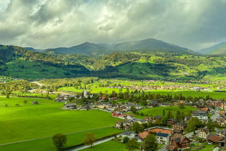 Swiss Travel Pass: Giswil from the train