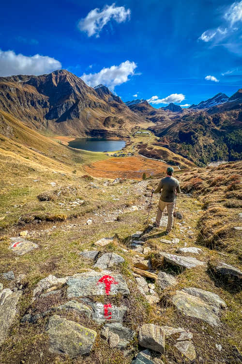 Vacation packing list -A day hike in Switzerland's Val Piora in merino wool